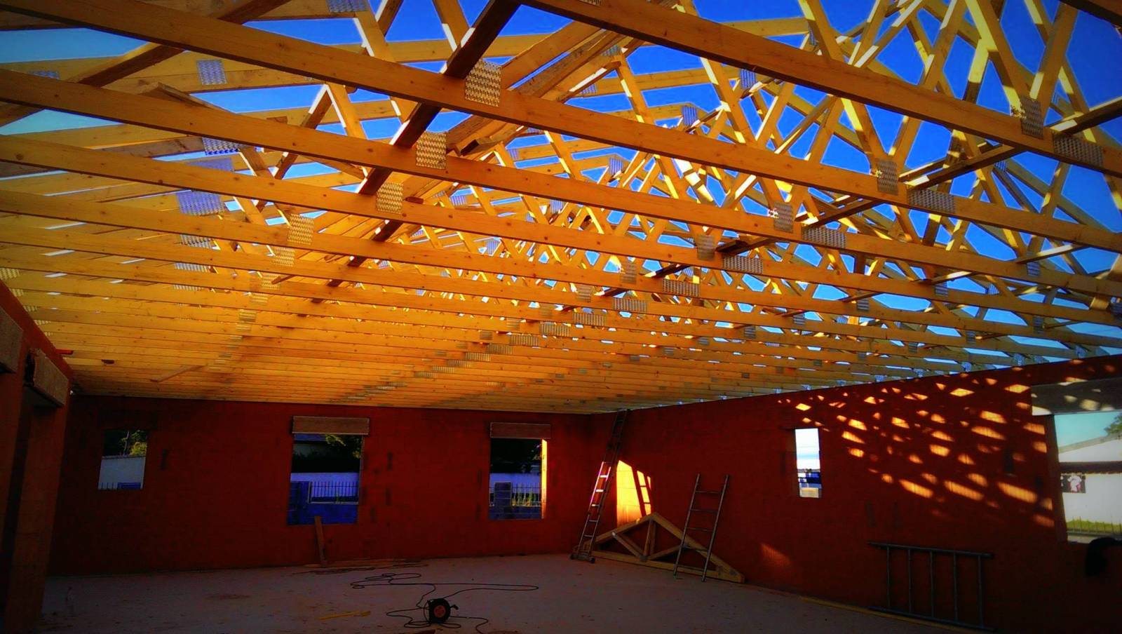 Prix pour modification de charpente fermettes à Béziers proche d'Agde dans l'Hérault