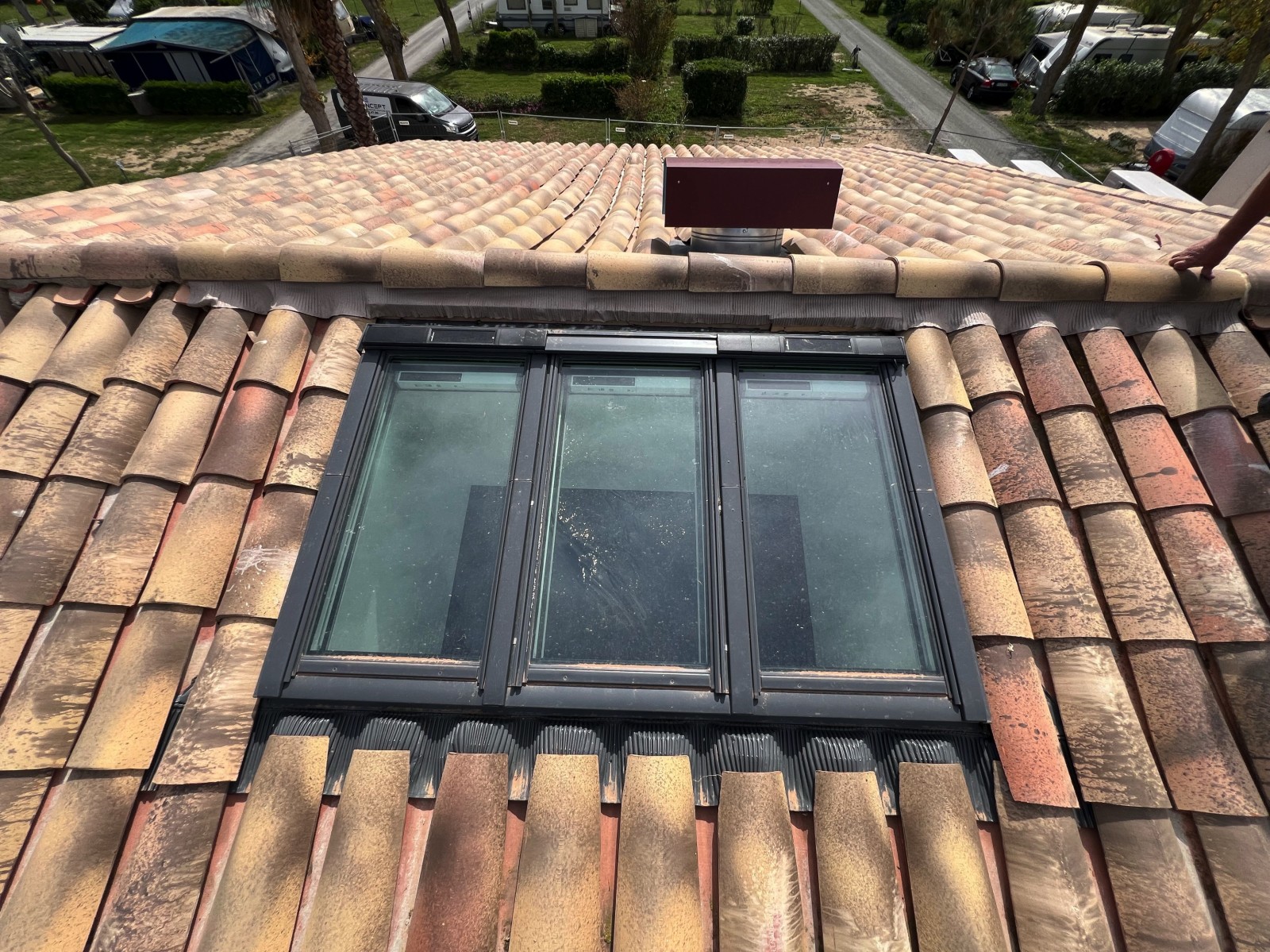 Raccord d'étanchéité universel pour fenêtre de toit à Agde dans l'Hérault