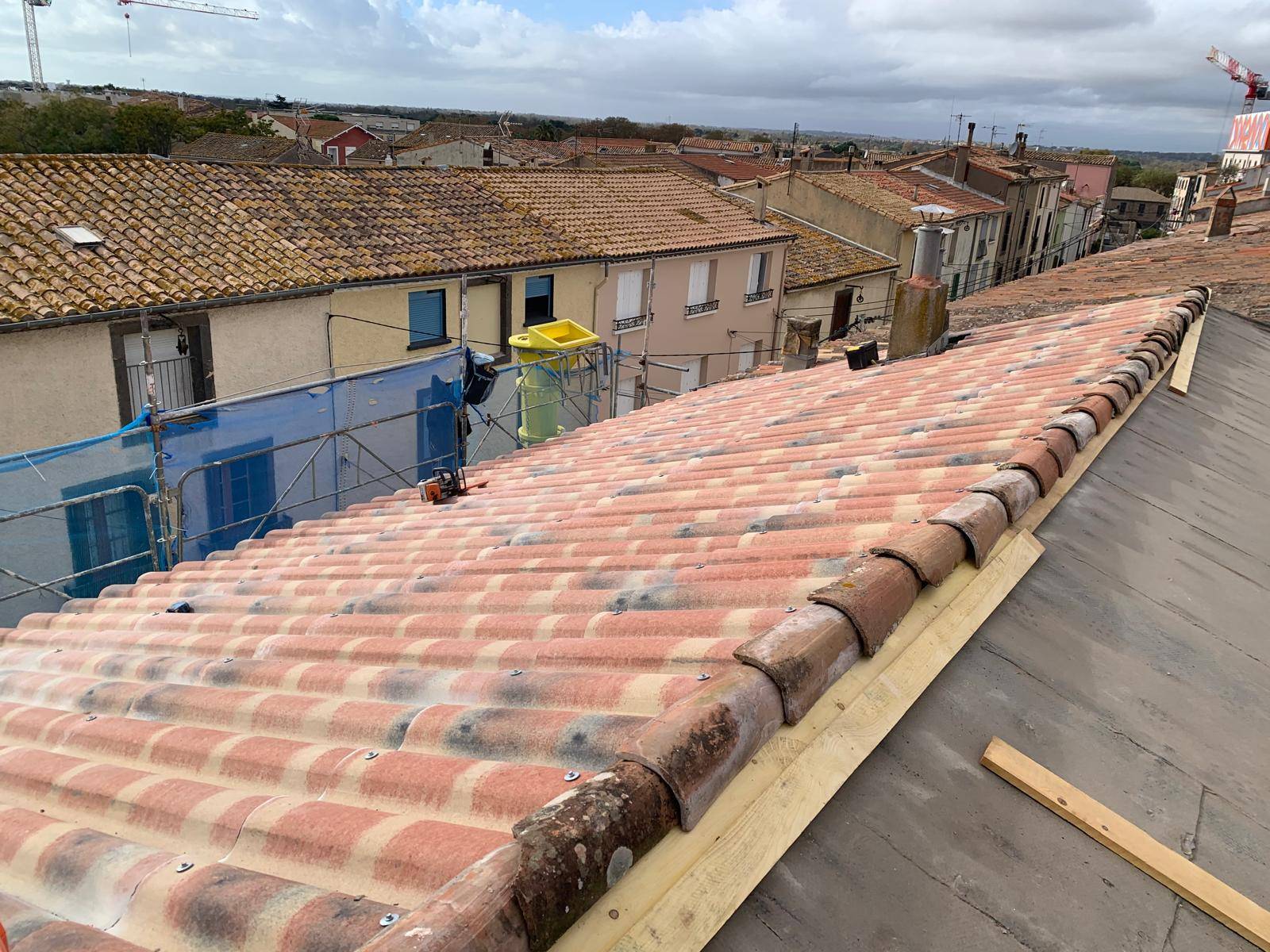 Réfection de toiture complète à Agde : sécurité, durabilité et étanchéité garanties