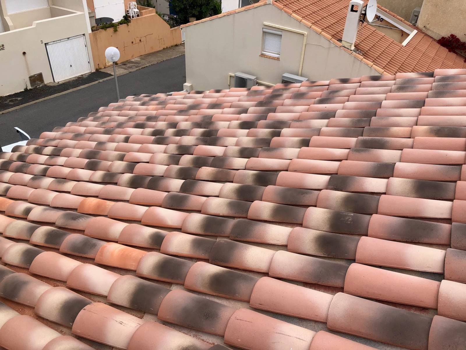 Réfection complète de toiture isolée à Saint-Thibéry dans l'Hérault