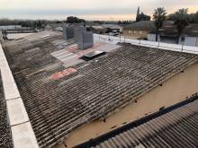 Réfection de couverture isolée en bac acier à Agde dans l'Hérault