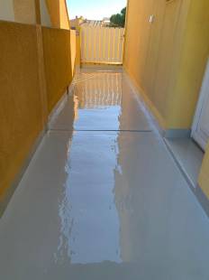 Entreprise spécialisée dans l'étanchéité liquide pour terrasse béton à Agde et ses alentours